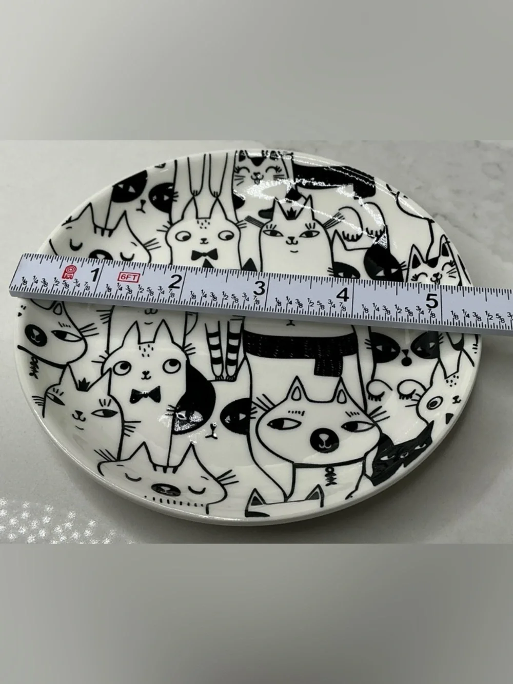 Cat Plate or Cat Dish Dessert Plate Ceramic 5” Kitten Faces White Black NEW
